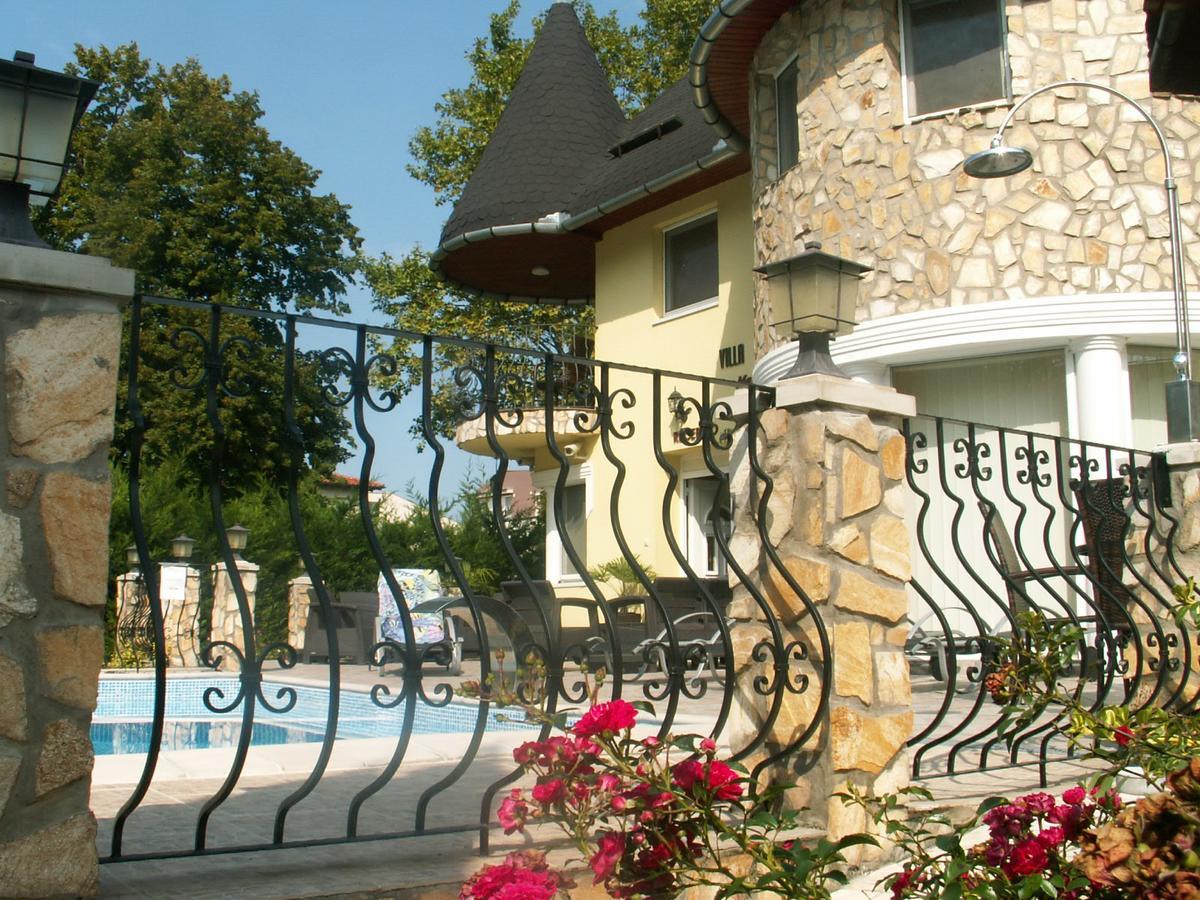 Villa Margarita Siofok Luaran gambar