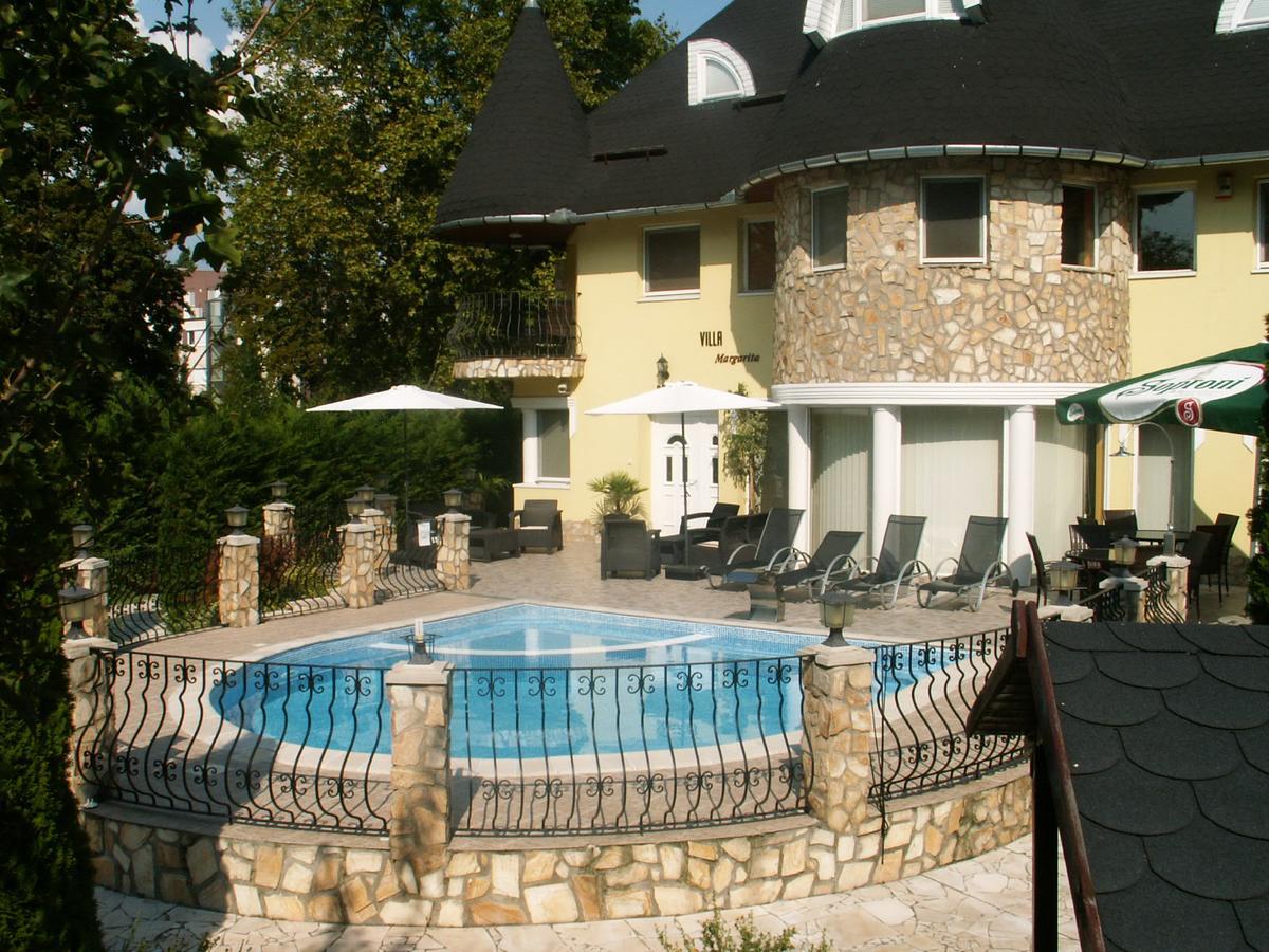 Villa Margarita Siofok Luaran gambar